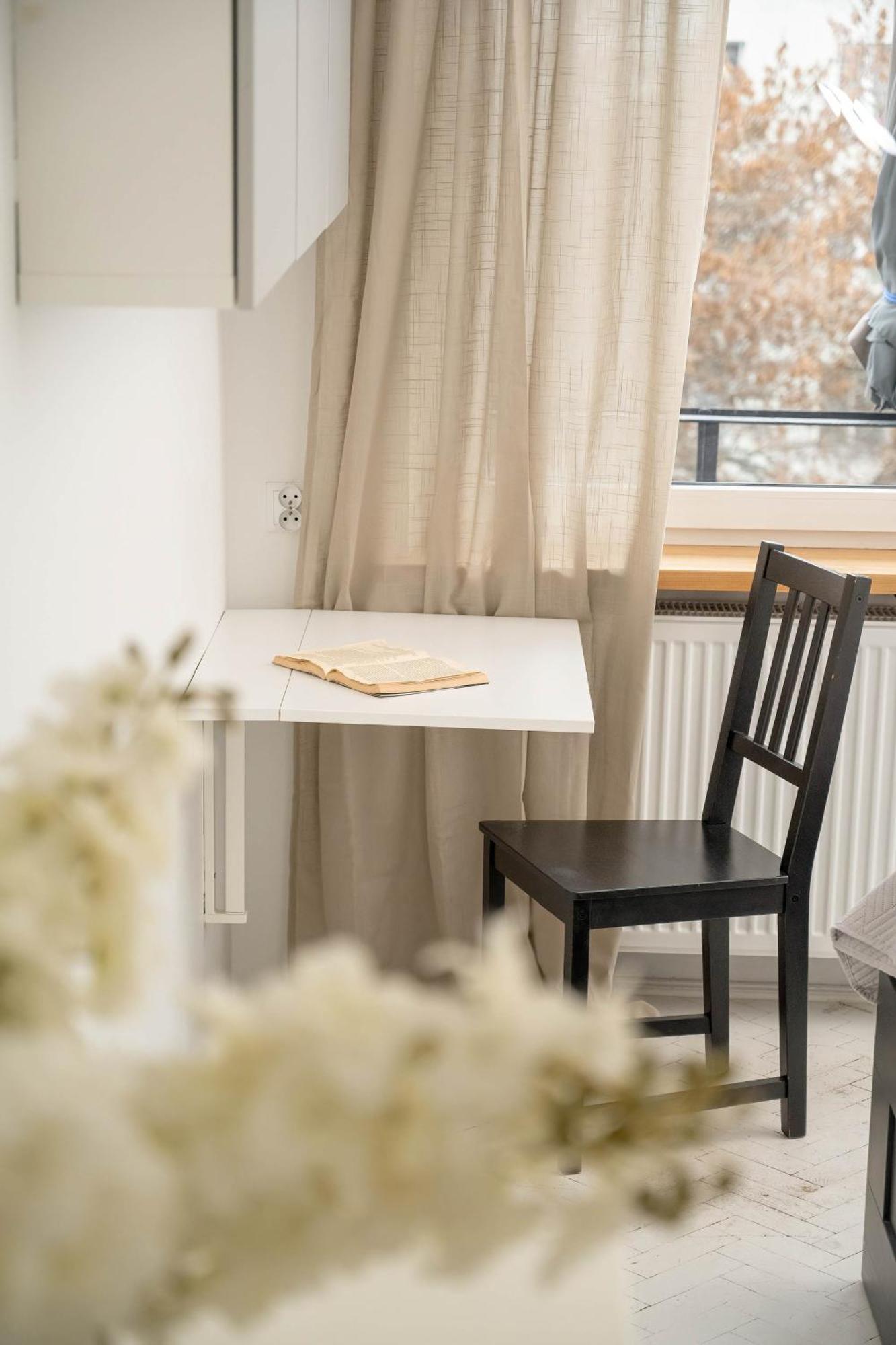 Pawlowa Stylish Apartment With Balcony & Home Office Wroclaw By Noclegi Renters Εξωτερικό φωτογραφία
